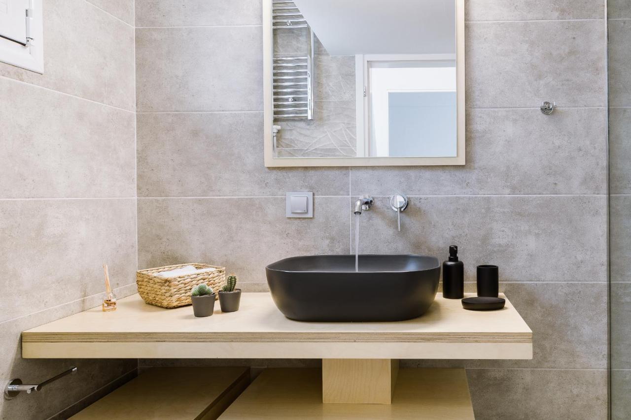 Minimal Apartment On The Shadow Of The Acropolis Athene Buitenkant foto