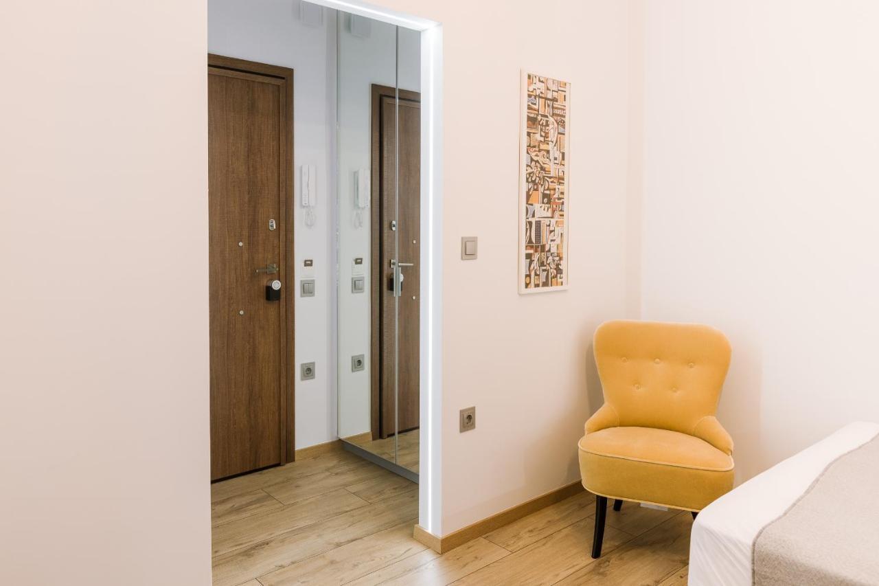 Minimal Apartment On The Shadow Of The Acropolis Athene Buitenkant foto