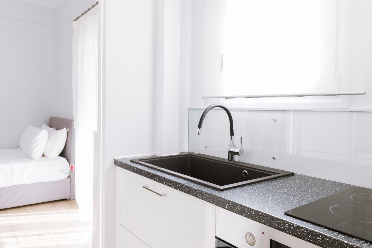 Minimal Apartment On The Shadow Of The Acropolis Athene Buitenkant foto