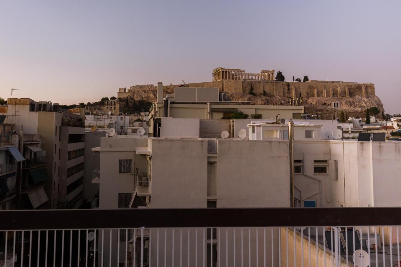 Minimal Apartment On The Shadow Of The Acropolis Athene Buitenkant foto