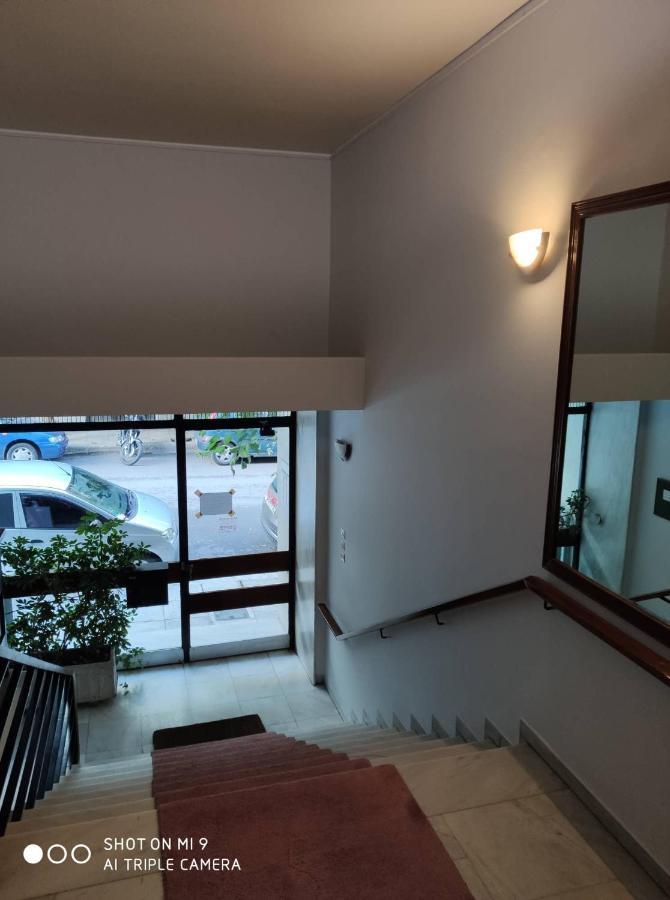 Minimal Apartment On The Shadow Of The Acropolis Athene Buitenkant foto